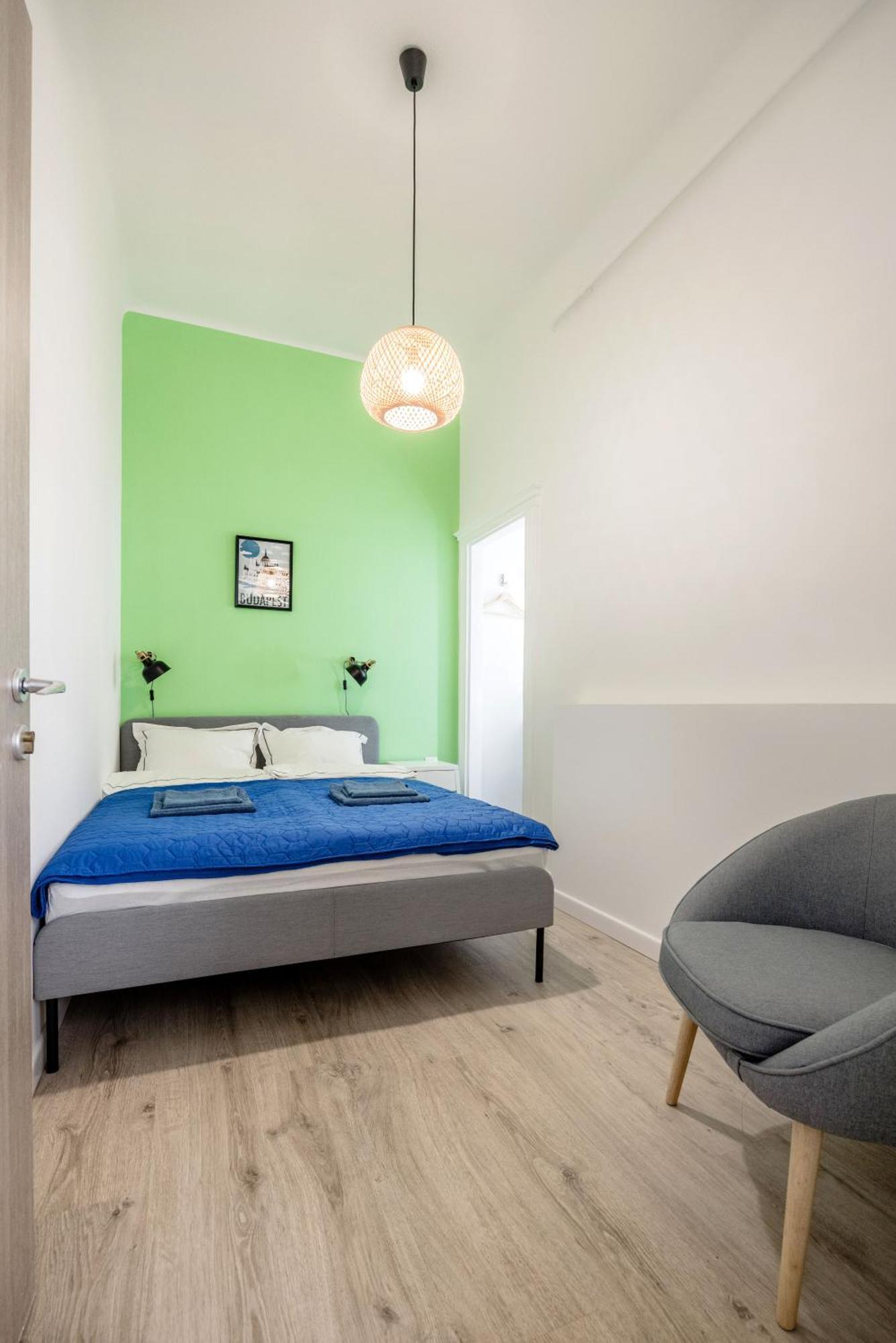 Stylish And Colourful Apartment In The City Centre Budapest Luaran gambar